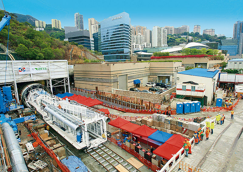 Double Shield TBM for an urban sewage tunnel for the Mega Metropolis Hongkong, Ø 8,280 mm